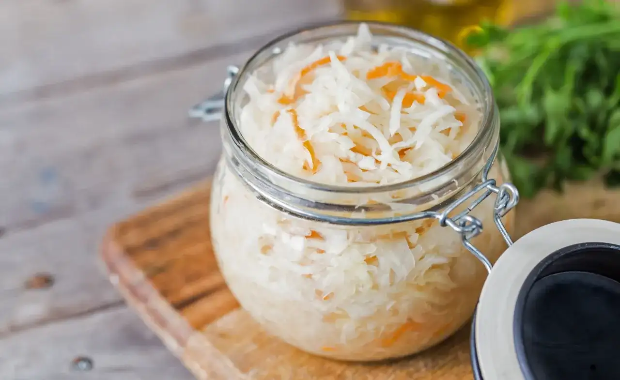 Kohl fermentieren - So gelingt dein erstes Sauerkraut-Glas